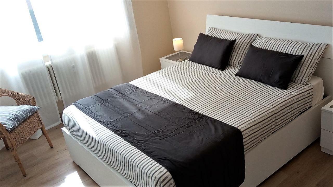 Lovely, Charming And Quiet Apartment In The Centre Air Conditioned And Free Private Garage Como Eksteriør billede