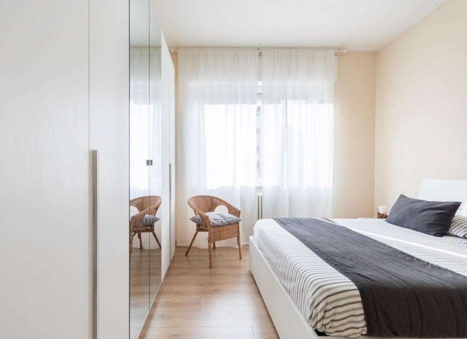 Lovely, Charming And Quiet Apartment In The Centre Air Conditioned And Free Private Garage Como Eksteriør billede